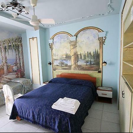 L' Isola Della Fanciulla Hotell Salve Eksteriør bilde